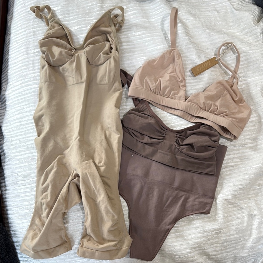 Skims Shapewear Set